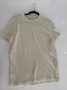 Zara Men Off-White Crew Neck Short Sleeve T-Shirt